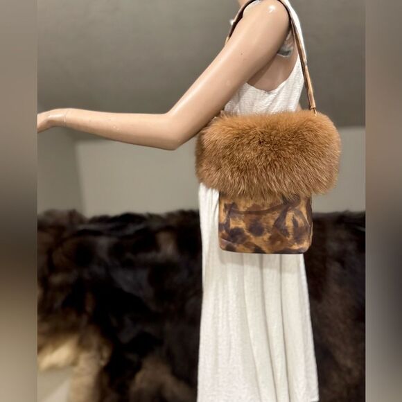 Gorgeous Real Fox Fur Trimmed Handmade Genuine Leather Tote Bag/ Crossbody - Picture 3 of 16